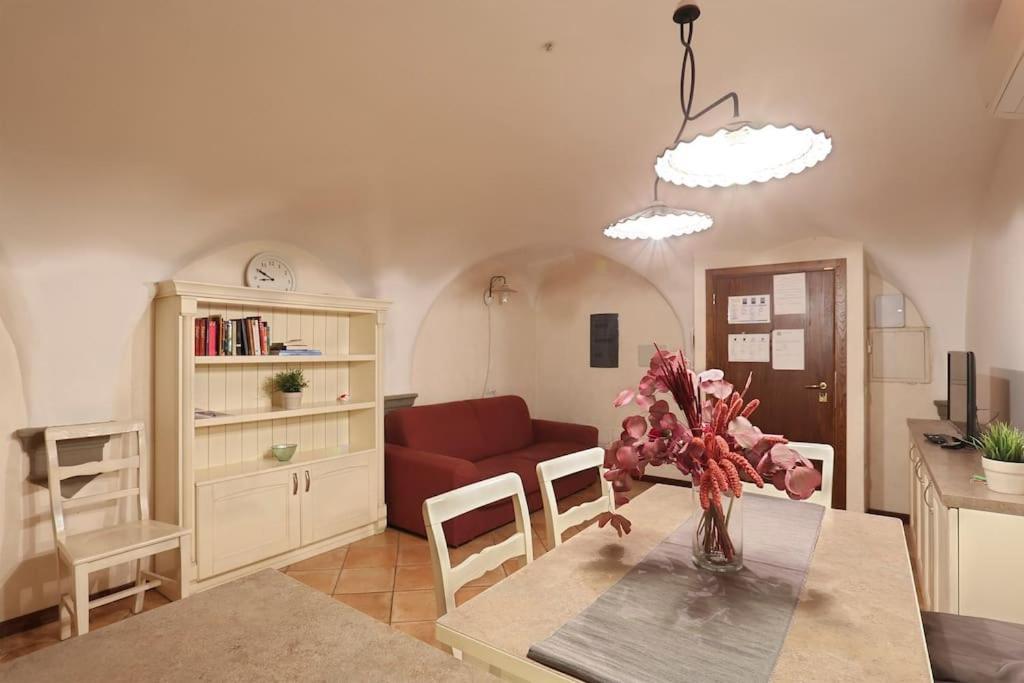 Romantica Suite Firenze 2 Cls Central Market & Dome Exterior photo